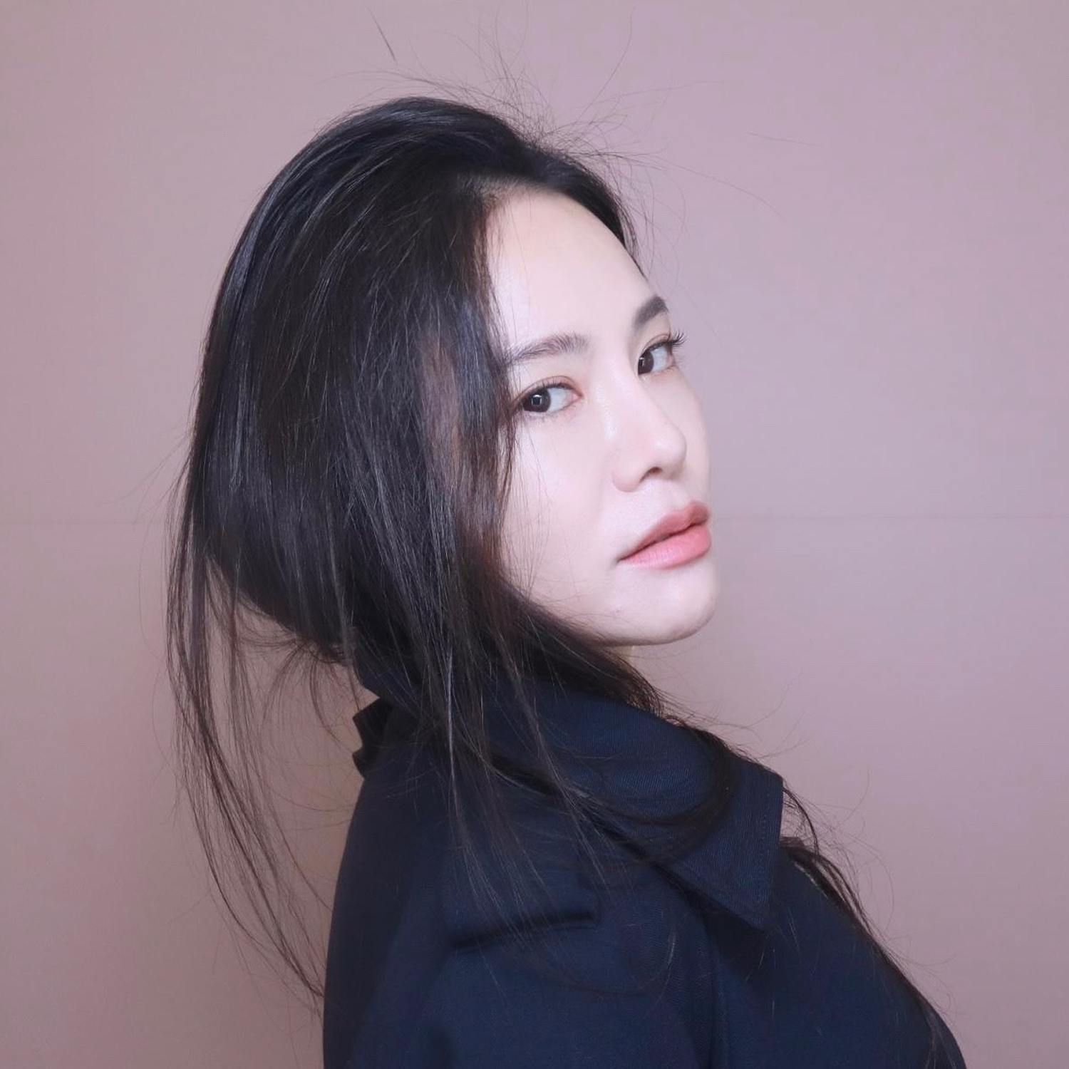 Hana Chang (花水木)