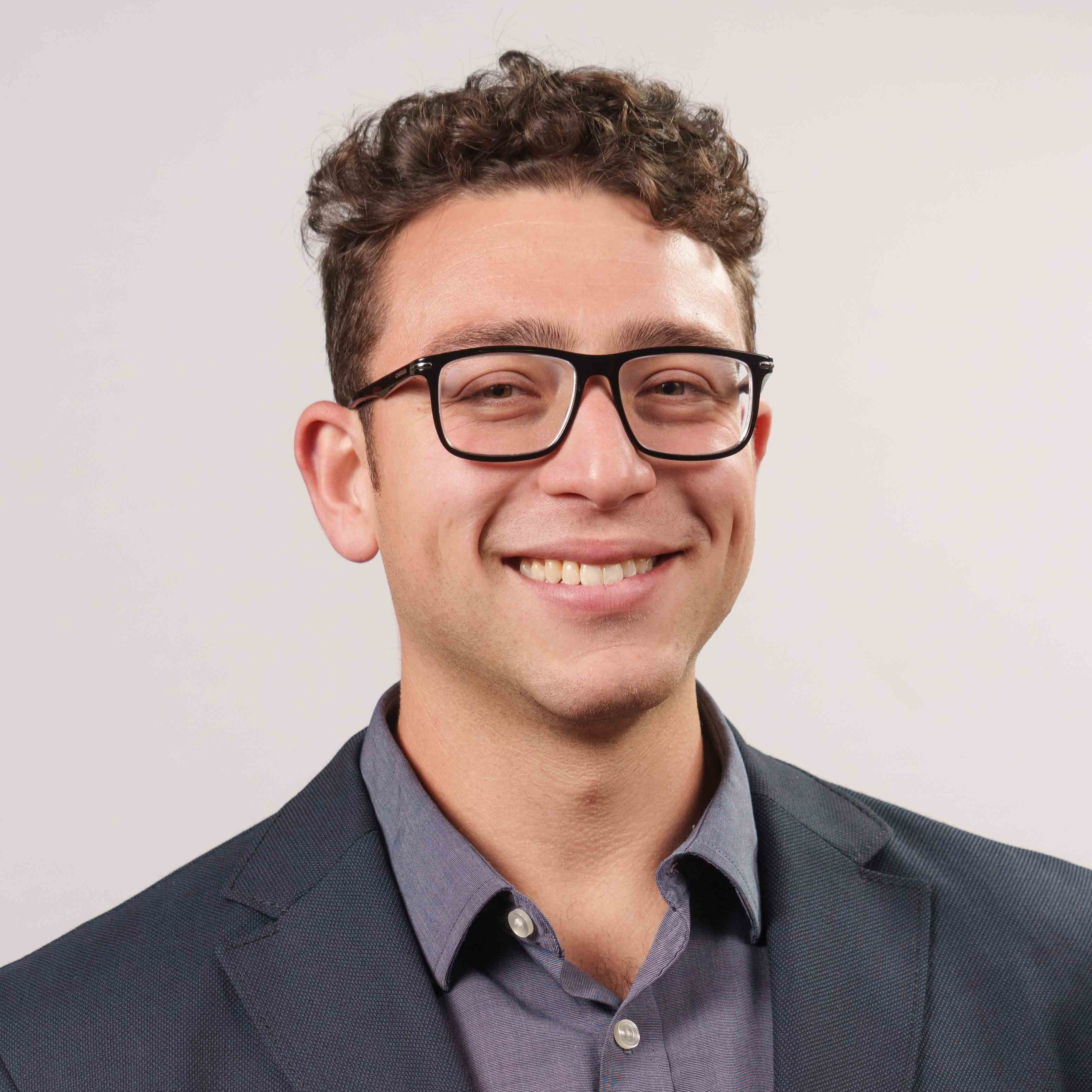 Daniel Kriozere