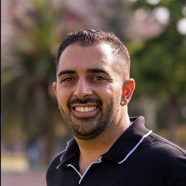 Dan Ahmadi