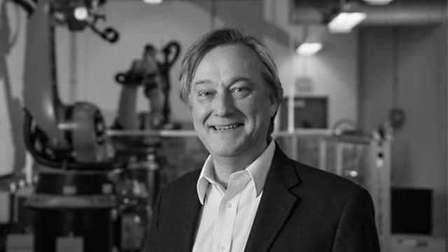 Seth Hutchinson: Model-Based Methods in Today's Data-Driven Robotics Landscape | Priors #02