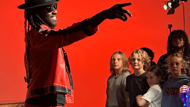Crowdsource Choir: A Thriller Night