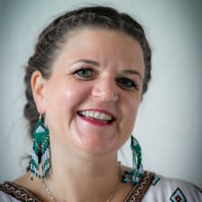 Profile picture for Laura Yates