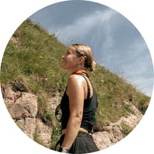 Profile picture for lara fly