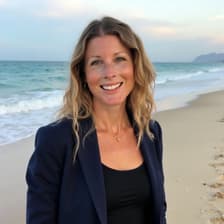 Profile picture for Sheila Crosby (Alexanders)