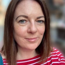 Profile picture for Holly Bailie