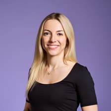 Profile picture for Ellie Garnier