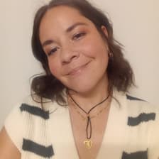 Profile picture for Geraldine