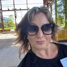 Profile picture for Tia Christopher