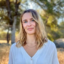 Profile picture for Alice Young