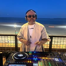 Profile picture for Marlon "dj pelau" Regis