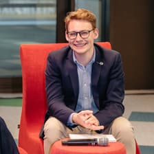 Profile picture for Julian Gebhard