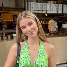 Profile picture for Molly Engwerda