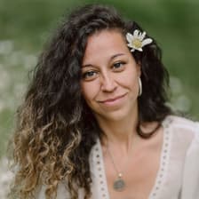 Profile picture for Lindsay Balfour