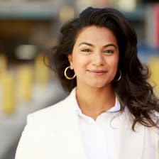 Profile picture for Hooriya Hussain