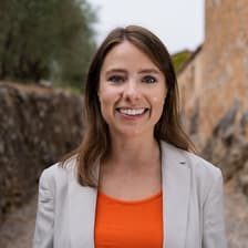 Profile picture for Charlotte Niklahs