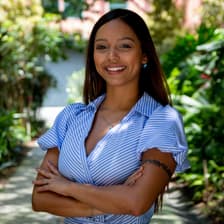 Profile picture for Laura Suarez