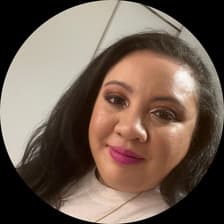 Profile picture for Angelique Molina-Mangaroo