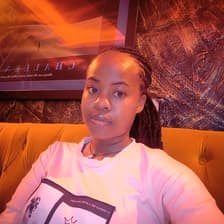 Profile picture for Vivian Program Manager