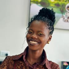 Profile picture for Shirlyne