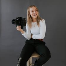 Profile picture for Angie Dubois