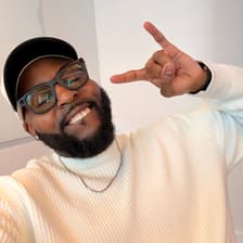 Profile picture for Devin Tyler