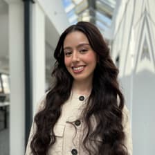 Profile picture for Oumaima