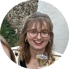 Profile picture for Laura