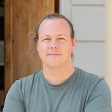 Profile picture for Mark Lowe