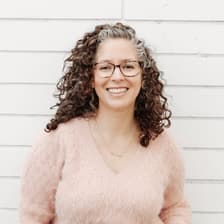 Profile picture for Tami Schweber