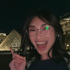 Profile picture for Lia Lilagan