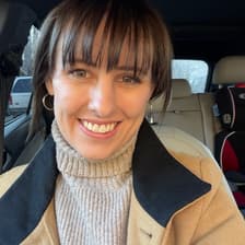 Profile picture for Dr. Sarah Glova