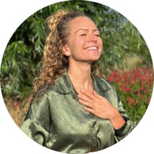 Profile picture for Victoria Maurer