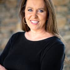 Profile picture for Suzy Lawson