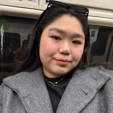 Profile picture for Veronica Yow