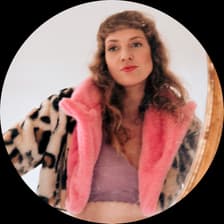 Profile picture for Mimi