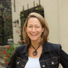 Profile picture for Julia Trotman