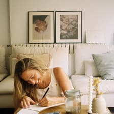 Profile picture for Lola Giardino