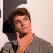 Profile picture for Adam (아담) Novak