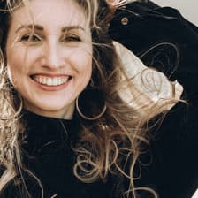 Profile picture for Diana Gulyaeva