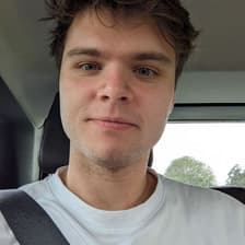 Profile picture for Макс Грачев