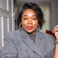 Profile picture for Lindiwe Davis