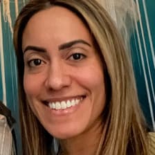 Profile picture for Lindsay Avagliano