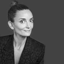 Profile picture for Geraldine Karolyi