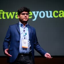 Profile picture for Loris Cro