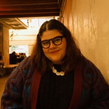 Profile picture for Louise Teixeira