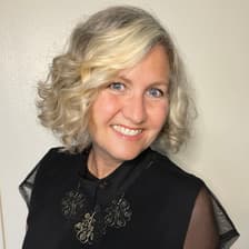 Profile picture for Sue Yerou