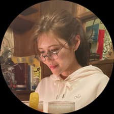 Profile picture for コンプラあきこ
