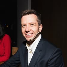 Profile picture for Max Zhurilo