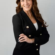 Profile picture for Sara Kyle