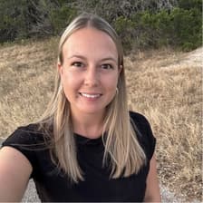 Profile picture for Lisa Cowen